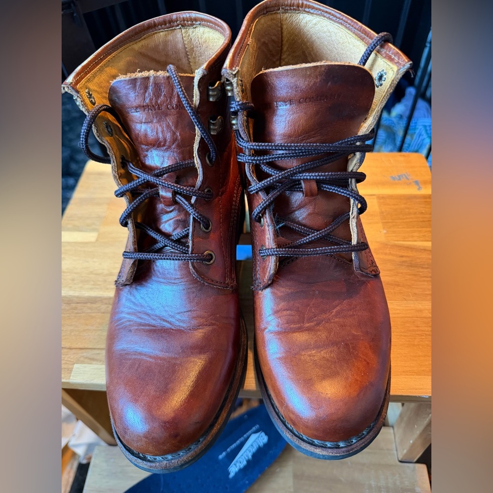 Frye combat Veronica brown leather lace up combat boots size 8